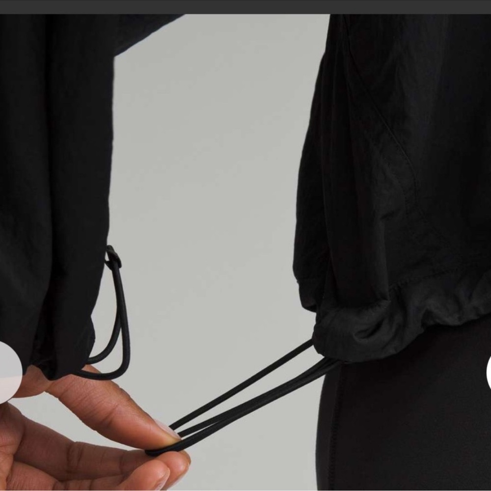 NWT Lululemon Scuba Cropped Anorak Black - Picture 3 of 8